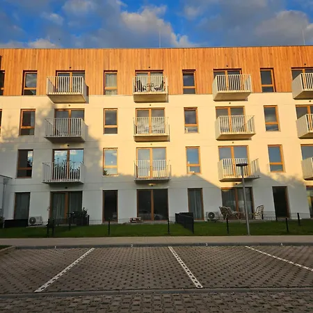 Szafir Let's Sea * Гонски