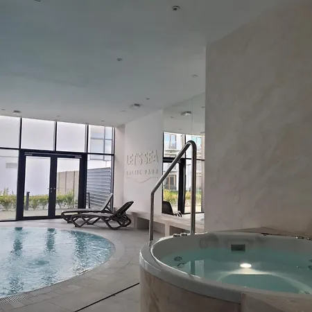 Апартаменты Szafir Let's Sea Гонски